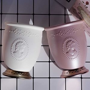 LeSm Laduree 럭셔리 화이트 핑크 브러시 홀더 빈 퀸 메이크업 브러쉬 스토리지 컨테이너 주최자 컵 아름다움 도구를위한 컵