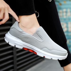 2021 Men Women Running Shoes Black Blue Grey fashion mens Trainers Breathable Sports Sneakers Size 37-45 wl