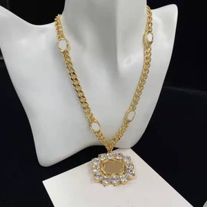 Brand Designer Necklace Fashion Diamond Pendant Necklace High Quality with Box