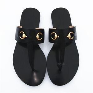 Ny ankomst äkta läder sandaler sommar kvinnaskor mode platt flip flops designer glid toffel storlek 36-42