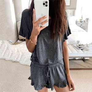 Tvåbitar Set Kvinnor Sommar Ruffles Casual Home Loose Sticked Shorts Set Playsuits Rompers Womens Jumpsuit 210508