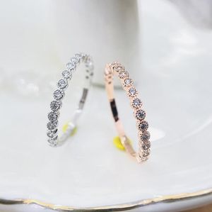 2021 Ankunft Eheringe Einfacher Modeschmuck Echt 925 Sterling Silber Spitze Pflaster Weißer Saphir CZ Diamant Versprechen Frauen Verlobungsband Ring Für Liebhaber Geschenk