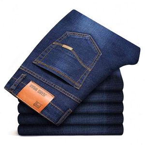 42 44 Jeans classici da uomo di grandi dimensioni primaverili e autunnali Fashion Business Casual Stretch Slim Nero Blu Pantaloni di marca 210723