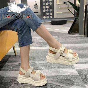 Lazyseal plattform kvinnors sandaler 2021 mode sommar läder spänne kvinnor tjock solad strand sandal casual chunky kvinna skor x220214