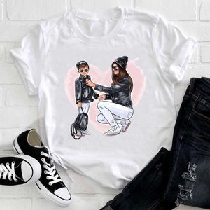 Abbigliamento donna Cartoon Son Love Trend anni '90 Fashion Mama Mom Mother Abiti estivi Stampa Tshirt T-shirt femminile T-shirt grafica X0527