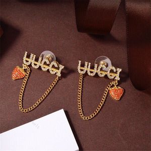 Diamond Inlay List Kolczyk Strawberry Ear Charm Cute Design Chain Wisiorek Stud Womens Party Earrings