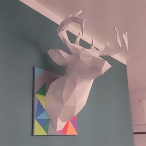 Geyik Kafa Kupa Papercraft 3D Kağıt Modeli 3 Renk Geometrik Origami Kağıt Heykel Ev Dekor Duvar Dekorasyon El Sanatları Için 210811