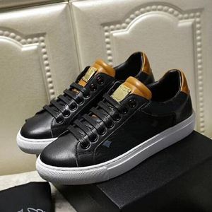 Fashion women and men Casual Leather Sneakers Students Running shoes unisex High quality TSS5229