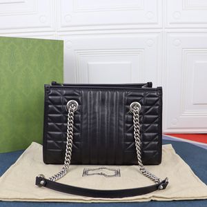 handväska designer väska kvinna axelväskor ryggsäck topp handväskor 681483 plånbok klassisk mode shoppingväska