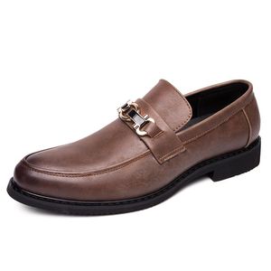 Designer de moda decoração de metal sapatos de casamento para homens preto apartamento homem vestido festa formal calçados de negócios