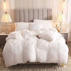 Vinter varma sängkläder uppsättning högkvalitativa sammet pillowcases och quilt lock 3 st Sväskor säng täcker uppsättning drottning kung storlek sängkläder set 211007