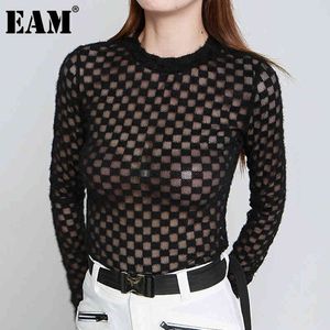 [EAM]女性の黒いスリム透明メッシュチェック柄Tシャツラウンドネック長袖ファッションスプリングサマー1DD6002 21512