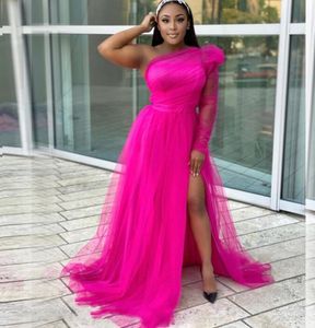 Abiti da sera fucsia Illusion Sleeve Long Split Tulle Robe De Soiree Abiti da ballo rosa caldo Mesh Vestido De Festa