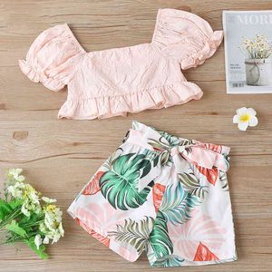 Kinder-Set Sommer Laternenärmel Bluse mit quadratischem Ausschnitt + bedruckte Shorts mit Gürtel Mädchenkleidung 2-teilig 210515