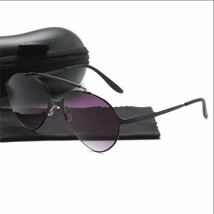 2021 Classic Fashion Edition High Quality 124 Solglasögon Metal Retro Solglasögon för män och kvinnor Tyxduj