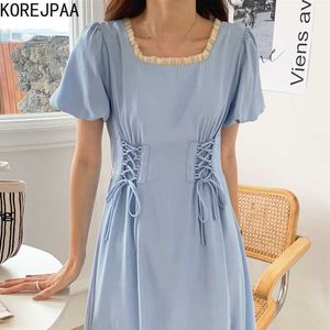 Korjpaa Kvinnor Klänning Sommar Koreansk Sweet Square Neck Lace Stitching High Waist Cross Strap Puff Sleeve Lisianthus Vestidos 210526