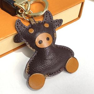 2022 New Designer Keychains OX Cattle Cow Keychain Fashion Men High Quality Car Keyring Holder Women Bull Pendant