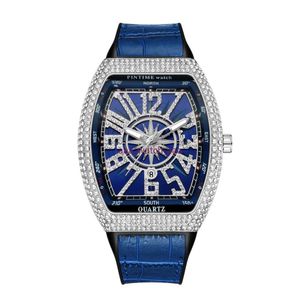 Eine PINTIME Herrenmodeuhr Shinning Diamond Iced Out Uhren Edelstahl Quarzwerk Männliche Freizeitkleidung Uhr Partyuhr Montre