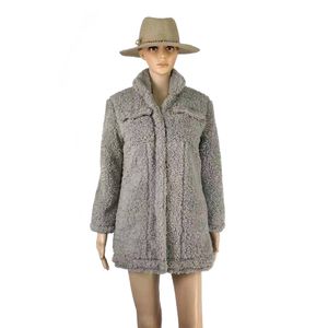 Cappotto da tosatura di pecora da donna in pelliccia composita con giuntura di particelle integrata media e lunga 211207