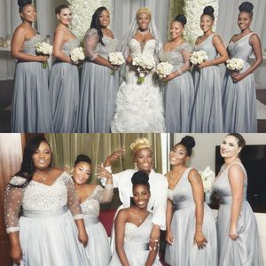 2021 Afrikanische Sexy Brautjungfernkleider in Silbergrau, Perlen, Kristall, lange Ärmel, eine Schulter, schulterfrei, gerafft, für Hochzeitsgäste, Trauzeugin-Kleid