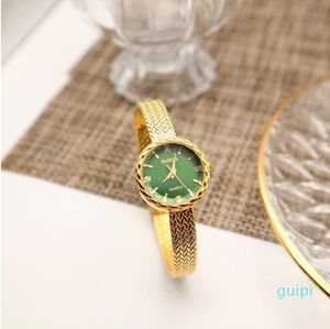 Tiktok Ladies Live Bracelet Wristwatch Small Chain Women Quartz Gold Plating Watches Designer Woman Watch