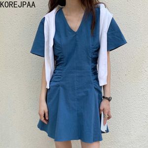 Korejpaaの女性のドレス夏の韓国のシックな女性のレトロな気質Vネック巾着プリーツスリミングパフスリーブvestidos 210526