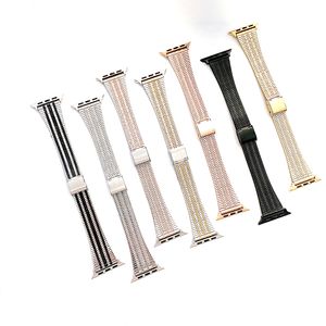 Luxury Steel Armband Metalband för Apple Watch Series 6 5 4 SE Fashion Wristbands Iwatch 44mm 42mm 40mm 38mm Watchbands Smart Tillbehör