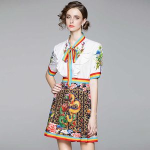 Sommar Runway Designer Två Piece Suit Striped Bow Ruffles Blus + Hög midja Blommig Tryckt Mini A-Line Skirt Set 210529