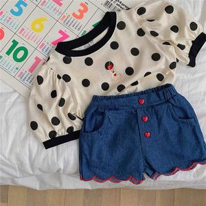 夏の赤ちゃんの女の子刺繍デニムショーツ子供のファッション全てのマッチ薄い1-6Y 210615