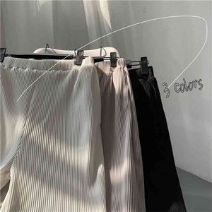 LOVZON Men Streetwear Loose Ice Silk Trousers Mens Pleated Straight Pants Men's Fashion Solid Color Elastic Waist Casual 210715