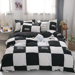 Sängkläder Sätt Svart Vit Plaid Heart Bed Cover Set Boy Girl Duvet Vuxen Barnark och Pillowcases Commanter 61079