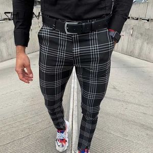 2021 Nova moda homem solto Listrado comprimento calças coreano homens xmet streetwear corredores x0723