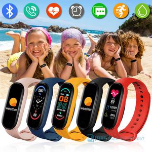 Orologio intelligente per bambini in silicone Smartwatch per bambini Fitness Tracker per ragazze dei ragazzi Orologio elettronico intelligente Orologio intelligente per bambini impermeabile