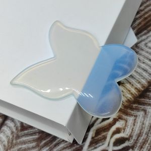 2021 Creative Natural Opal Butterfly Gua Sha Massagem Pedras de Pedras Procuradas Cuidados com Pele Chinesa Guasão Rasca Massager Rochas