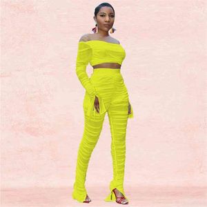 OMSJ Neon Color Mesh Sheer Two Piece Set Women Fashion Hollow Out Långärmad Outfits Sportig Aktiv Slitage Skörd Top och Byxor sätter 210517