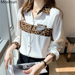 Våren satin leopard tryckta kvinnor blusar skjortor full ärm nedbrytning krage kontor mode blusas toppar femme 210518