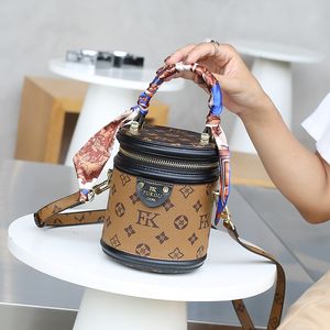 Retro imprime baldes para mulheres bolsas de luxo mulheres sacos ladiess designer de alta qualidade pvc bolsas e bolsas carteira na corrente