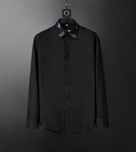 2021 Estados Unidos Mulheres Europeias e Homens Camisa Marca Casual Blusas Curtas Classic Triângulo Invertido Solto Importado Alta Qualidade Nylon Ferramentas de Verão