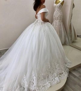 Abiti da sposa eleganti con spalle scoperte Abiti da sposa in pizzo Applique in rilievo Sweep Train Corsetto su misura Indietro Tulle Plus Size Abiti da sposa