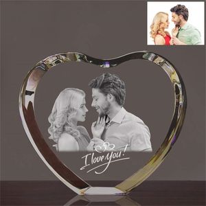 2D Laser Engraved Crystal Po Frame Personzlied Pets Pictures Glass Alubms for Wedding Anniversary born Memorial Gifts 211108