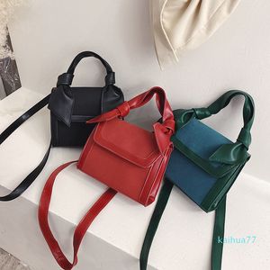 2021 Moda Trend Messenger Bag Portable Pu Couro Pequeno Quadrado Crossbody Bags Sacos Saco De Ombro Flap Saco Para As Mulheres