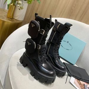 Black Mid-Calf Monolith Leather Nylon Pouch Half Combat Boots Platform Wedges dragkedja rundade tåblock klackar platt chunky lyxdesigner för kvinnor fabrikskor