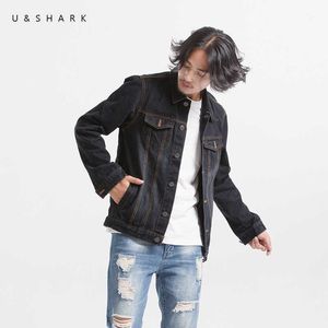 Ushark秋の古典的なデニムジャケット男性のブランドの服100％コットンブラックジーンズジャケットコートスリムフィット男性カジュアルオーバーコート男性210603