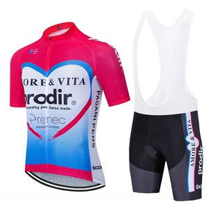 2024 Takım Amore Vita Cycling Jersey Bisiklet Pantolon Seti 19d Ropa Mens Yaz Hızlı Kuru Pro Bisiklet Gömlekleri Kısa Maillot Culotte Giyim