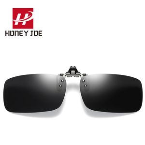 Mens Womens Polarized Clip On Flip Up Sunglasses Shades Clip for Myopia Glasses Unisex Outdoor Eyewear Driving Fishing