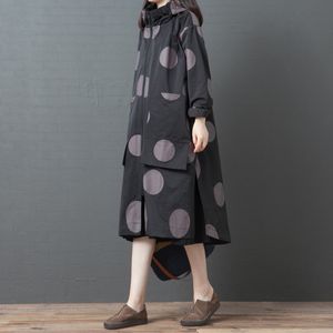 Johnature Leisure Trench Coat Kobiety Ubrania Jesień Pełna Rękaw Casual Z Kapturem Pojedynczy Kierowany Polka Dot Długi Koparz 210521