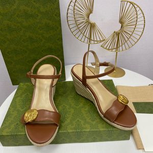 2021 Luxury high Heels Genuine Leather sandal Classic Straw Wedge mid-heel 8cm women designer sandals summer beach sexy wedding shoes Size 35-41 with box