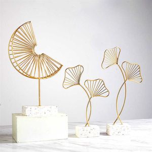 Nordisk kreativ modern växt prydnad sovrum hem dekoration tillbehör för vardagsrum guld järn form hantverk skrivbord dekor