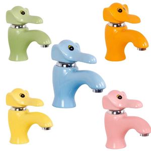 Badezimmer Waschbecken Wasserhähne Becken Weiß/Grün Messing Kinder Cartoon Elefant Keramik Waschen Bunte Kalte Mischbatterie