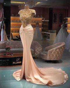 Pembe Boncuklu Mermaid Gelinlik Modelleri Kristal Jewel Boyun Kısa Kollu Abiye giyim Parti Elbise Özel Amaç Robe de Soiree